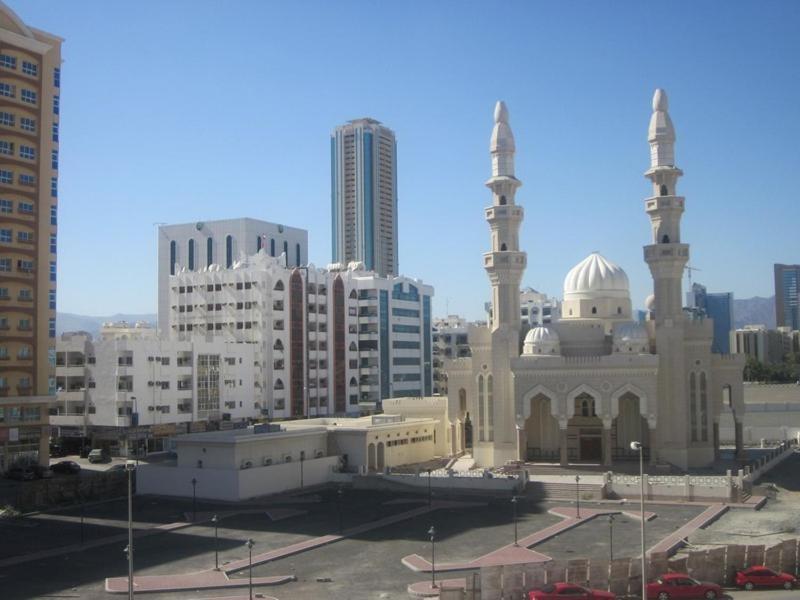Royal Hotel Apartment Kalba Luaran gambar