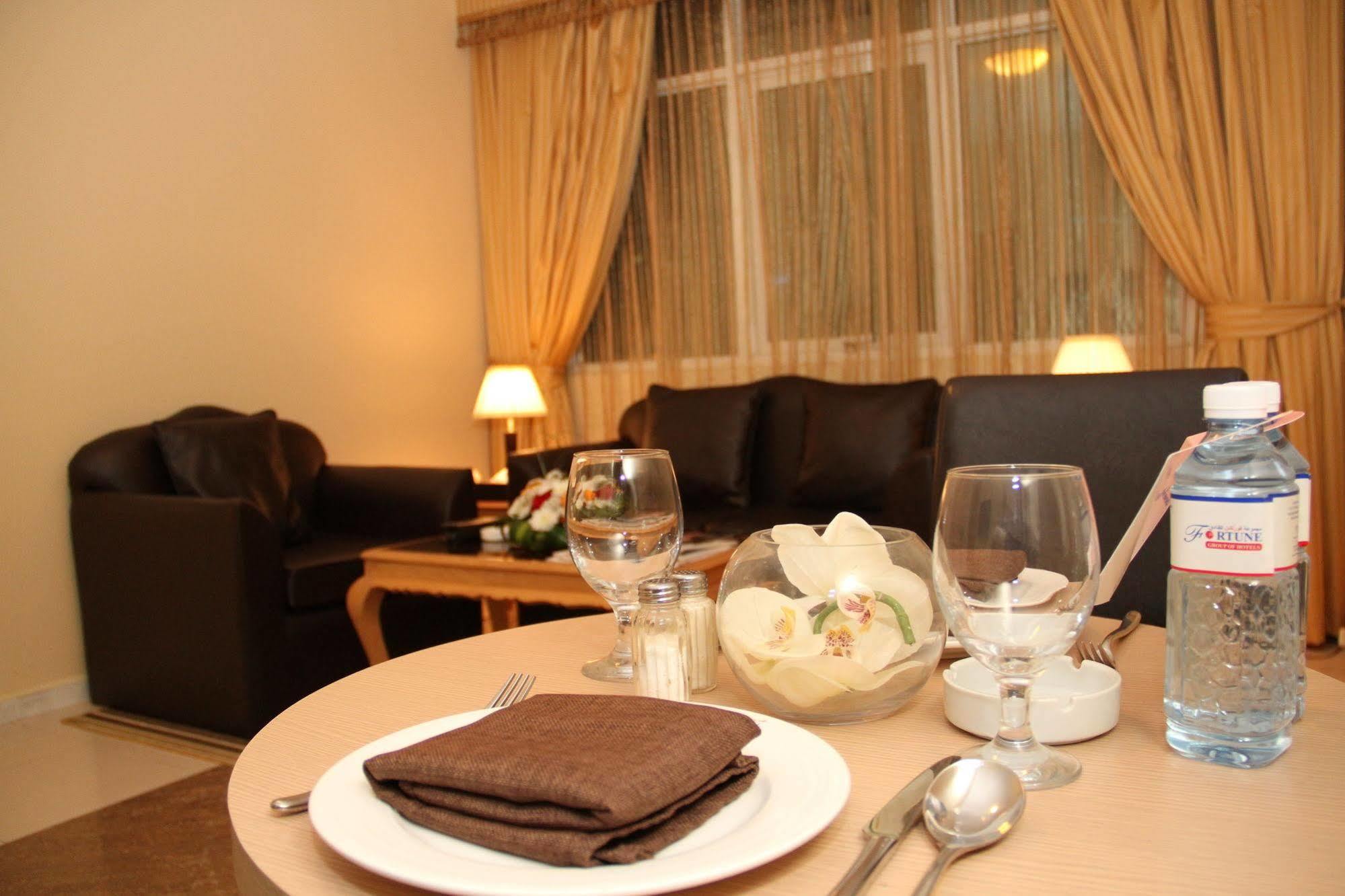 Royal Hotel Apartment Kalba Luaran gambar